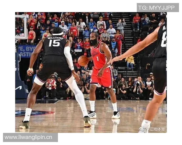 快船遭遇新赛季四连败，太阳双杀！上半场三分14投仅1中