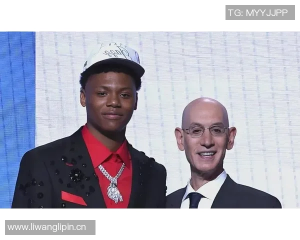 NBA选秀大会全解析：新星崛起与未来趋势的深度剖析