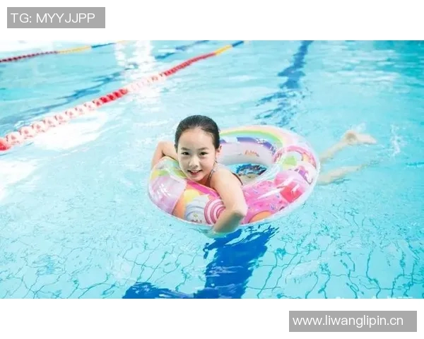 水中运动对身体健康的独特影响与训练方法探析